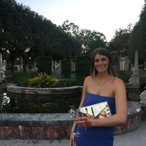 Meet your Posher, Jean